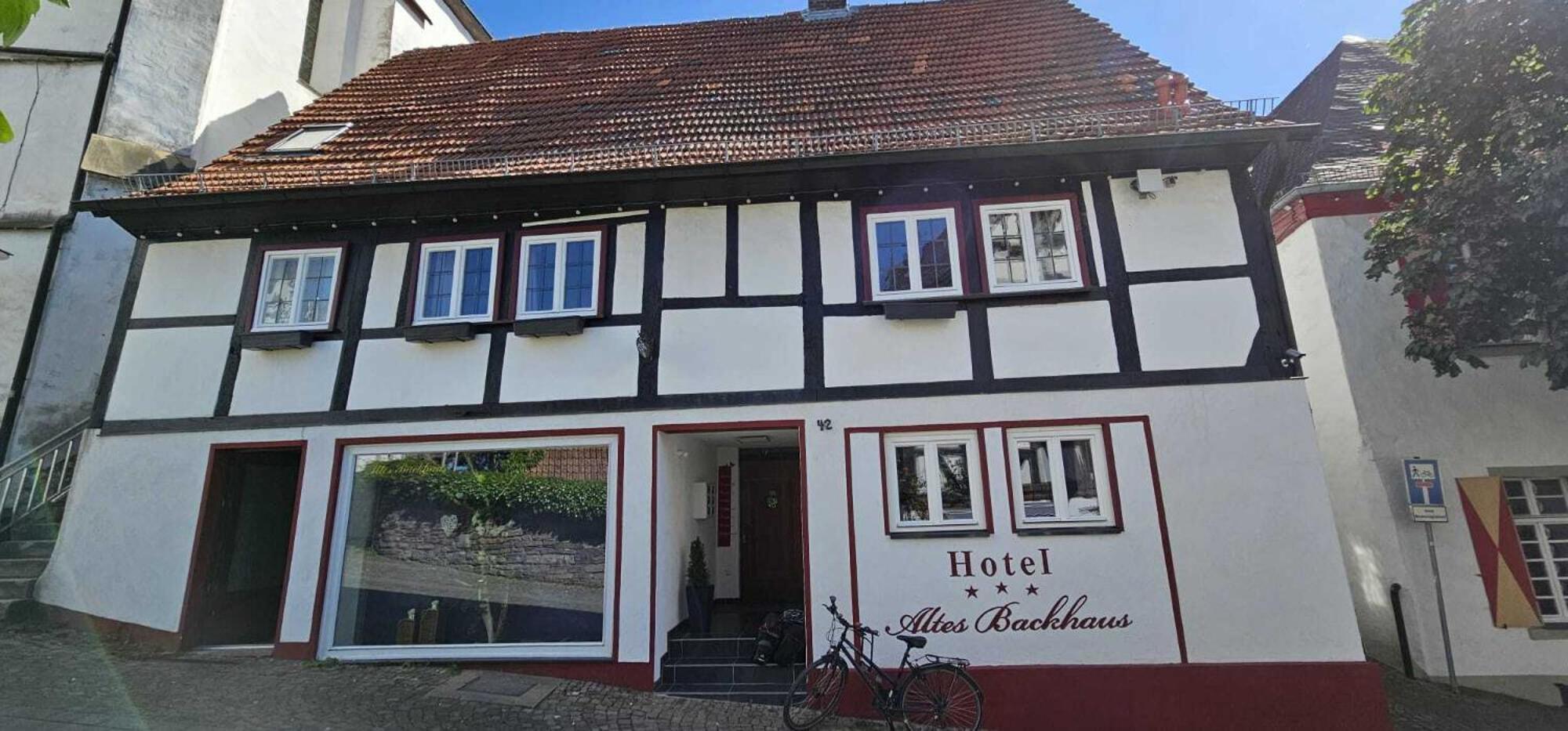 Hotelbetriebe Gueldenhaupt Gmbh Arnsberg Bagian luar foto